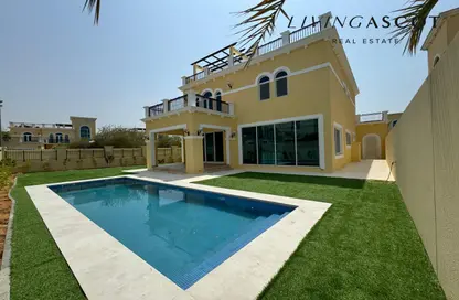 Villa - 4 Bedrooms - 5 Bathrooms for sale in Legacy Nova Villas - Jumeirah Park - Dubai