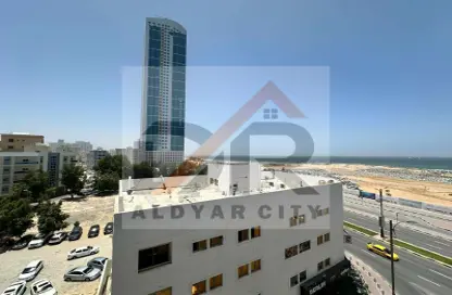 Apartment - 2 Bedrooms - 1 Bathroom for rent in Corniche Tower - Ajman Corniche Road - Ajman