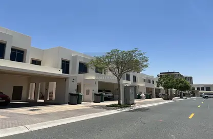 Townhouse - 3 Bedrooms - 4 Bathrooms for sale in Zahra Townhouses - Town Square - Dubai