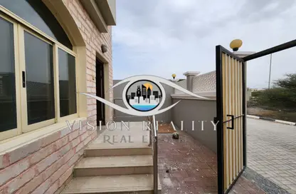 Villa - 4 Bedrooms - 4 Bathrooms for rent in Seih Al Ghubb - Ras Al Khaimah