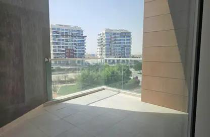 Apartment - 3 Bedrooms - 3 Bathrooms for rent in P-1168 - Al Raha Beach - Abu Dhabi