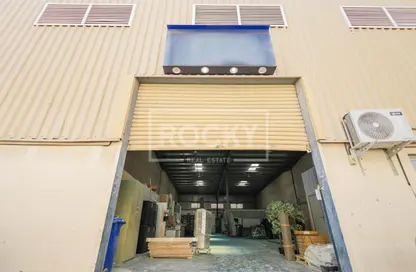 Warehouse - Studio for sale in 8WD - Dubai Investment Park 1 (DIP 1) - Dubai Investment Park (DIP) - Dubai