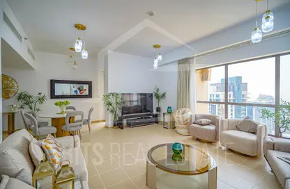 Apartment - 2 Bedrooms - 3 Bathrooms for rent in Rimal 1 - Rimal - Jumeirah Beach Residence - Dubai