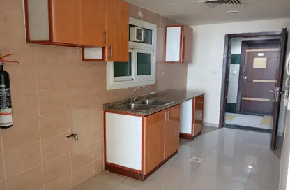 Apartment - Studio - 1 Bathroom for rent in Bukhara Street - Al Nahda - Sharjah