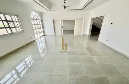 Villa - 4 Bedrooms - 5 Bathrooms for rent in Umm Suqeim 3 Villas - Umm Suqeim 3 - Umm Suqeim - Dubai