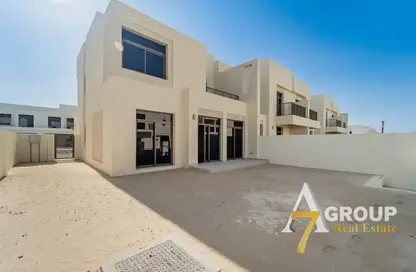 Townhouse - 4 Bedrooms - 5 Bathrooms for rent in Al Yelayiss 2 - Dubai