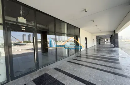 Shop - Studio - 1 Bathroom for rent in AZIZI Riviera - Meydan One - Meydan - Dubai