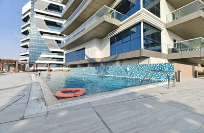Apartment - 2 Bedrooms - 3 Bathrooms for rent in SKH Wadeema Building - Al Raha Beach - Abu Dhabi