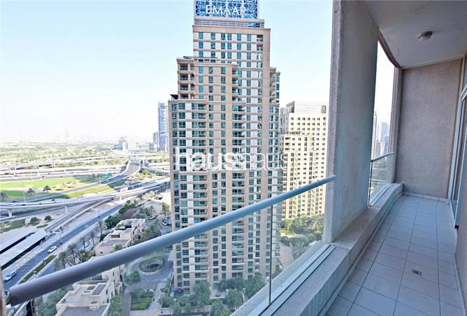 Apartment - 1 Bedroom - 2 Bathrooms for rent in Marina Heights - Dubai Marina - Dubai