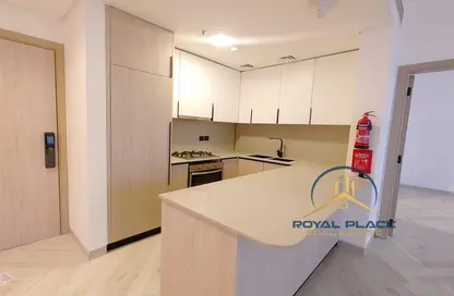 Apartment - 1 Bedroom - 2 Bathrooms for rent in Empire Residence - Jumeirah Village Circle - Dubai