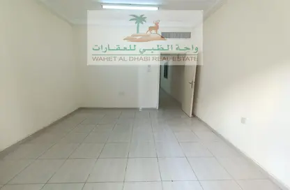 Apartment - 2 Bedrooms - 2 Bathrooms for rent in CG Mall - Al Marzouqi Towers - Al Qasimia - Sharjah