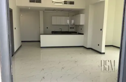 Apartment - 1 Bedroom - 2 Bathrooms for rent in Rukan Tower C - Rukan Tower - Dubai Land - Dubai