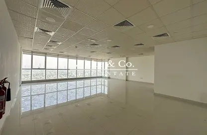 Office Space - Studio - 1 Bathroom for rent in Jumeirah Business Centre 5 (JBC 5) - JLT Cluster W - Jumeirah Lake Towers - Dubai