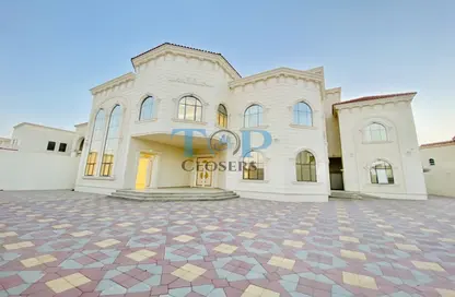 Villa for rent in Khaldiya - Al Ain