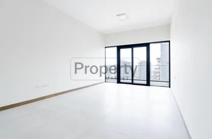 Apartment - 1 Bedroom - 2 Bathrooms for sale in SOL Bay - Business Bay - Dubai