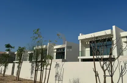 Villa - 4 Bedrooms - 6 Bathrooms for sale in District One Phase III - District One - Mohammed Bin Rashid City - Dubai