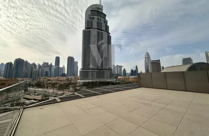 Apartment - 3 Bedrooms - 3 Bathrooms for rent in Boulevard Point - Downtown Dubai - Dubai