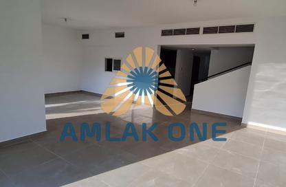 Villa - 4 Bedrooms - 5 Bathrooms for sale in Contemporary Style - Al Reef Villas - Al Reef - Abu Dhabi