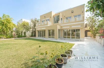 Villa - 5 Bedrooms - 4 Bathrooms for sale in Meadows 3 - Meadows - Dubai