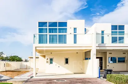 Villa - 3 Bedrooms - 5 Bathrooms for sale in Centaury - The Roots DAMAC Hills 2 - Damac Hills 2 - Dubai