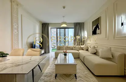 Apartment - 2 Bedrooms - 3 Bathrooms for sale in Standpoint Tower 2 - Standpoint Towers - Downtown Dubai - Dubai