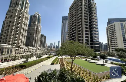 Apartment - 3 Bedrooms - 3 Bathrooms for sale in Boulevard Crescent Tower 1 - BLVD Crescent - Downtown Dubai - Dubai