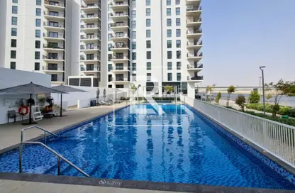 Apartment - 1 Bathroom for sale in Waters Edge - Yas Island - Abu Dhabi