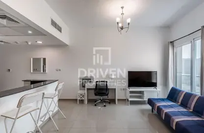 Apartment - Studio - 1 Bathroom for rent in UniEstate Sports Tower - Dubai Sports City - Dubai