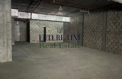 Shop - Studio for rent in Al Muteena - Deira - Dubai