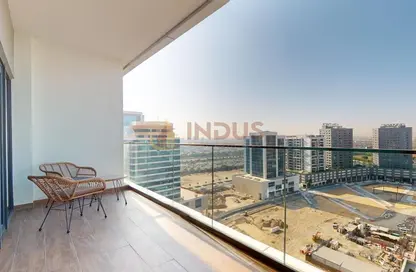 Apartment - 1 Bedroom - 2 Bathrooms for sale in SOL Bay - Business Bay - Dubai