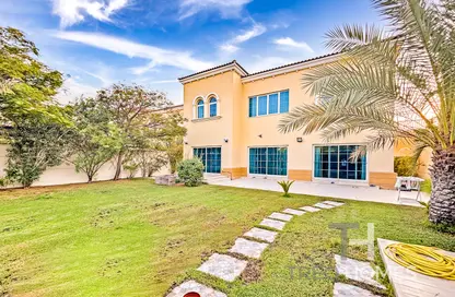 Villa - 4 Bedrooms - 5 Bathrooms for rent in Legacy - Jumeirah Park - Dubai