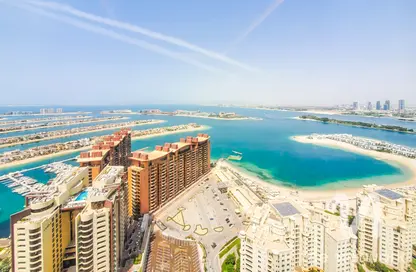 Apartment - Studio - 1 Bathroom for sale in The Palm Tower - Palm Jumeirah - Dubai