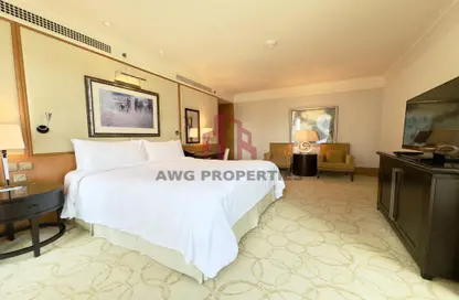 Apartment - 3 Bedrooms - 4 Bathrooms for rent in Ritz Carlton - DIFC - Dubai