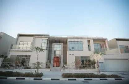 Villa - 5 Bedrooms for sale in West Village - Al Furjan - Dubai