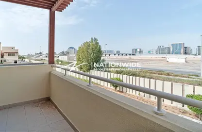 Villa - 4 Bedrooms - 5 Bathrooms for sale in Hemaim Community - Al Raha Gardens - Abu Dhabi