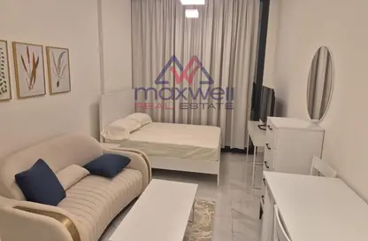 Apartment - 1 Bathroom for rent in Samana Golf Avenue - Dubai Studio City - Dubai