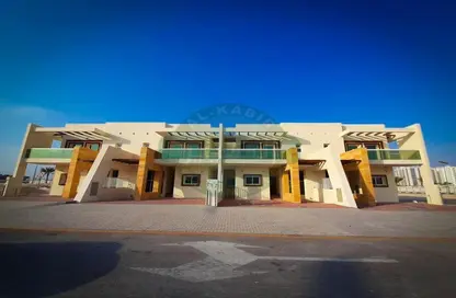 Villa - 5 Bedrooms - 7 Bathrooms for rent in West Village - Al Furjan - Dubai