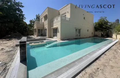 Villa - 6 Bedrooms - 6 Bathrooms for sale in Meadows 1 - Meadows - Dubai