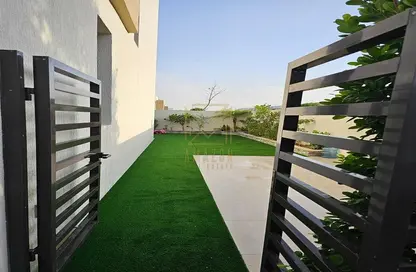 Villa - 3 Bedrooms - 4 Bathrooms for sale in Nasma Residence - Al Tai - Sharjah