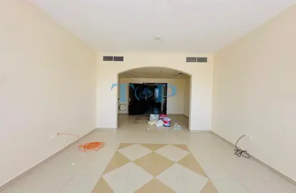 Apartment - 3 Bedrooms - 3 Bathrooms for rent in Central District - Al Ain