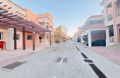 Apartment - 3 Bedrooms - 4 Bathrooms for rent in Al Ruwaikah - Al Muwaiji - Al Ain