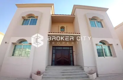 Villa - 5 Bedrooms - 6 Bathrooms for rent in Shakhbout City - Abu Dhabi