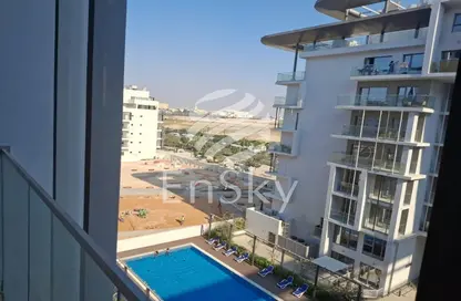 Apartment - 1 Bathroom for sale in Oasis 1 - Oasis Residences - Masdar City - Abu Dhabi