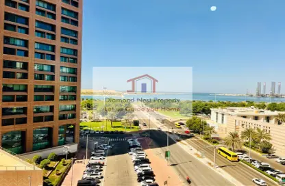 Apartment - 3 Bedrooms - 5 Bathrooms for rent in Al Reem Tower - Corniche Road - Abu Dhabi