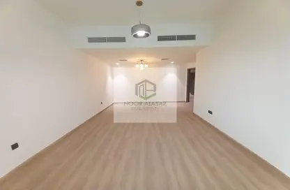 Apartment - 2 Bedrooms - 2 Bathrooms for rent in Al Manal Tower - Sheikh Zayed Road - Dubai