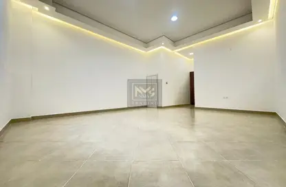 Apartment - 1 Bathroom for rent in Muroor Area - Abu Dhabi