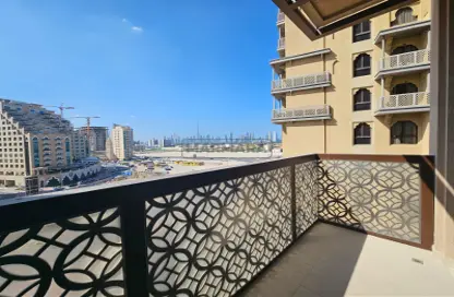 Apartment - 2 Bedrooms - 3 Bathrooms for rent in Emerald Jadaf 1 - Al Jaddaf - Dubai