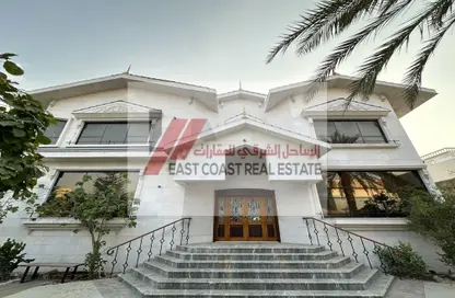 Villa - 7 Bedrooms - 7 Bathrooms for rent in Downtown Fujairah - Fujairah