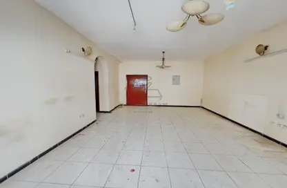 Apartment - 2 Bedrooms - 2 Bathrooms for rent in Rolla Square - Rolla Area - Sharjah