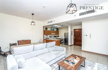 Apartment - 1 Bedroom - 2 Bathrooms for sale in Sulafa Tower - Dubai Marina - Dubai